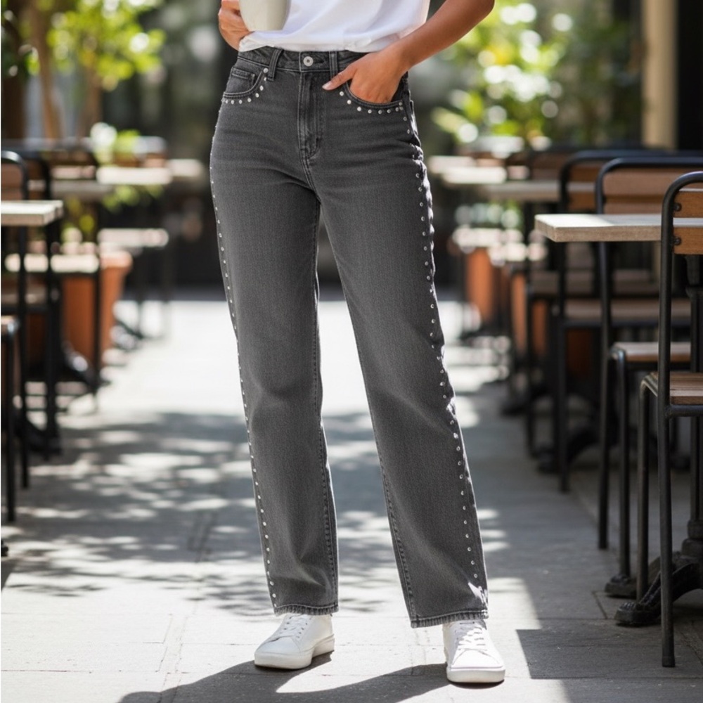 Abercrombie & Fitch Gray Loose High Rise Curve Love Jeans Side Stud Detail EUC